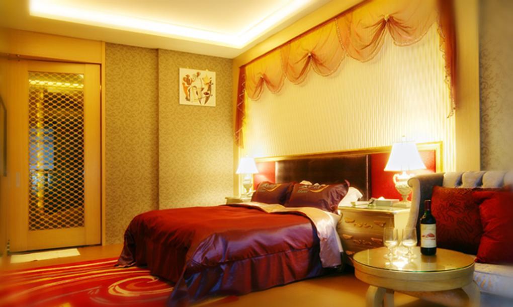 Spring Young Motel Fengyuan Esterno foto